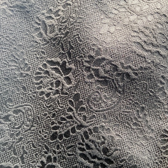 Tahari Skirt US2 - Picture 4 of 14